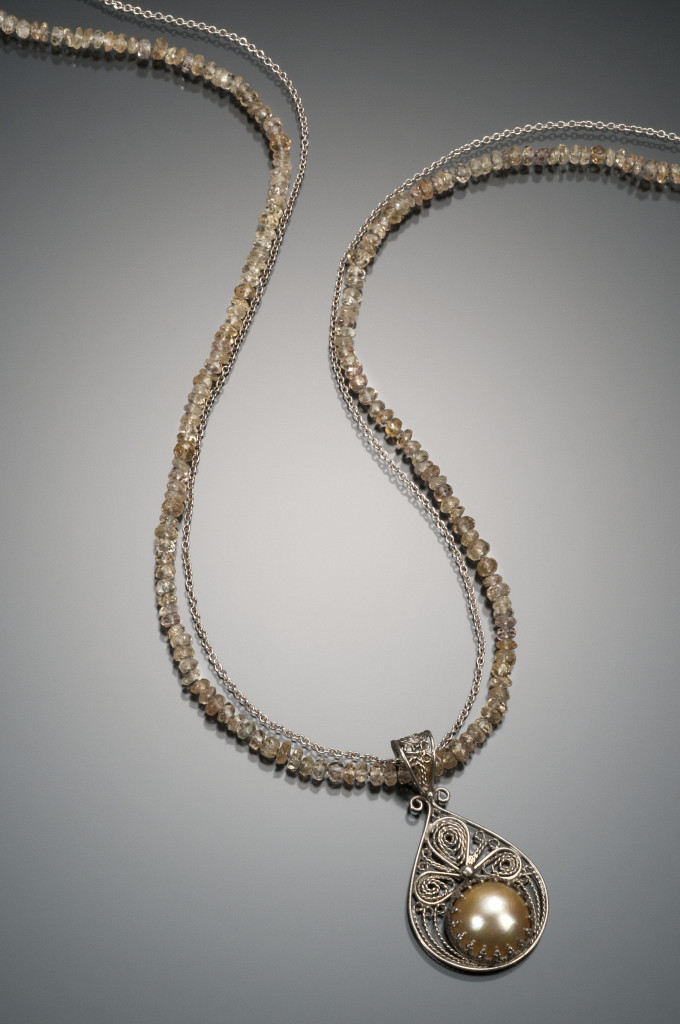 cognacdiamond_necklace